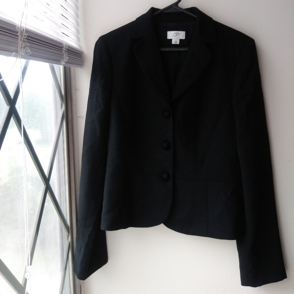 Ann Taylor LOFT Black Blazor (Women)
